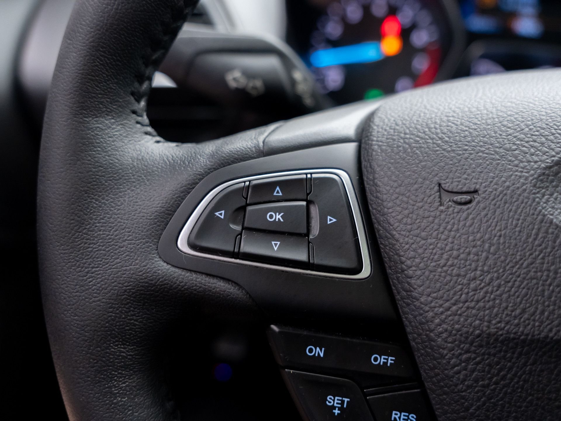 Used 2018 Blue Ford Titanium image 31