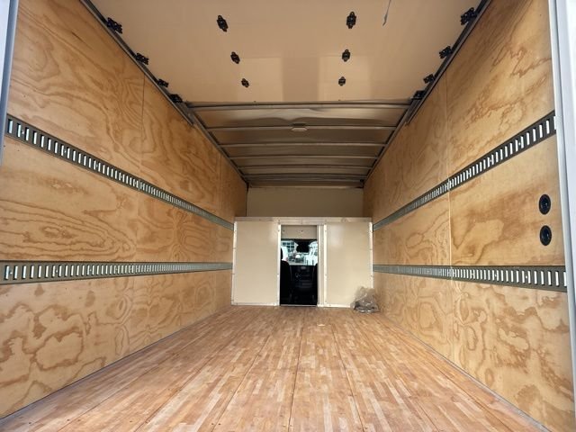 2024 Ford Transit Cutaway Base - Photo 7