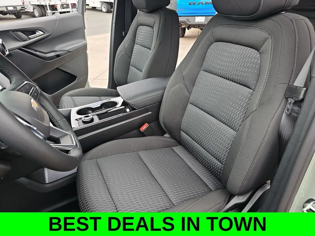 2026 Chevrolet Equinox LT - Photo 14