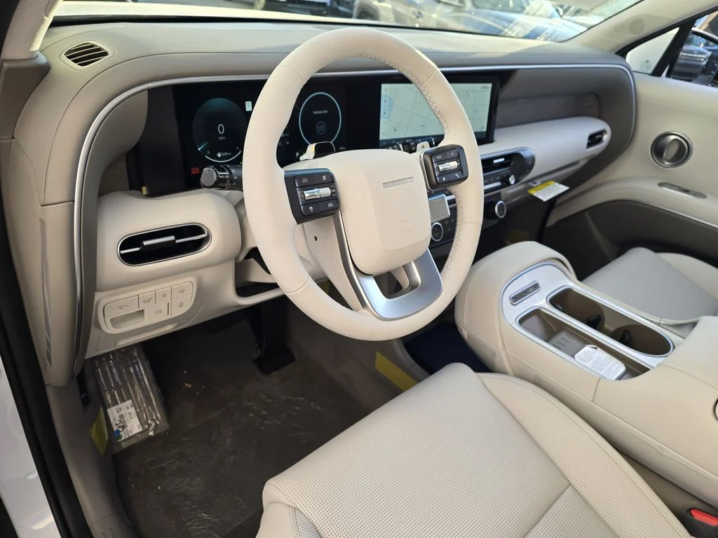 New 2026 White Hyundai SEL Premium image 16