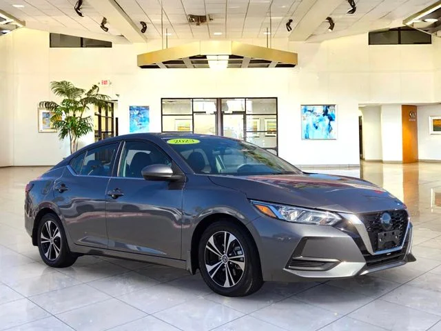Used 2023 Gray Nissan SV image 3