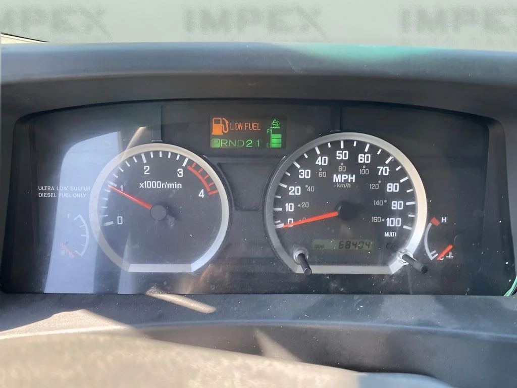 Used 2011  Isuzu NPR HD DSL REG image 15