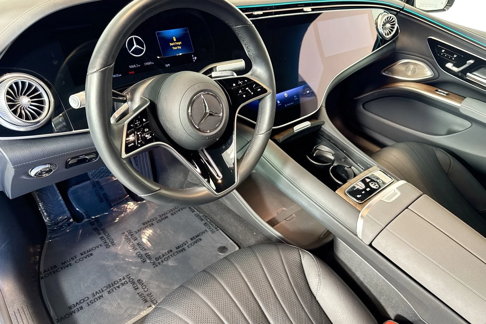 Used 2024 Cirrus Silver Metallic Mercedes-Benz EQS 450+ image 9