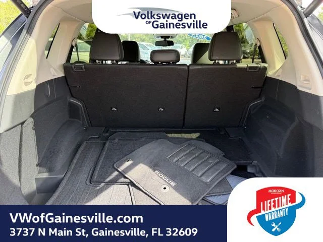 Used 2025 Gun Metallic Nissan SL image 7