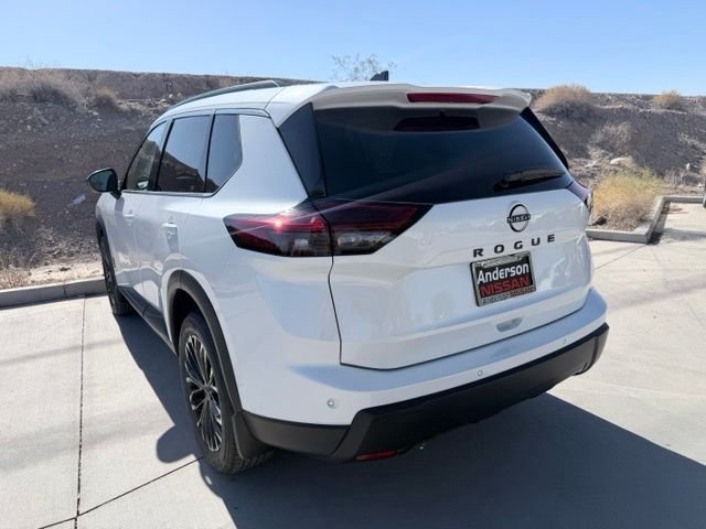 New 2026 Everest White Pearl TriCoat Nissan Dark Armor™ image 6