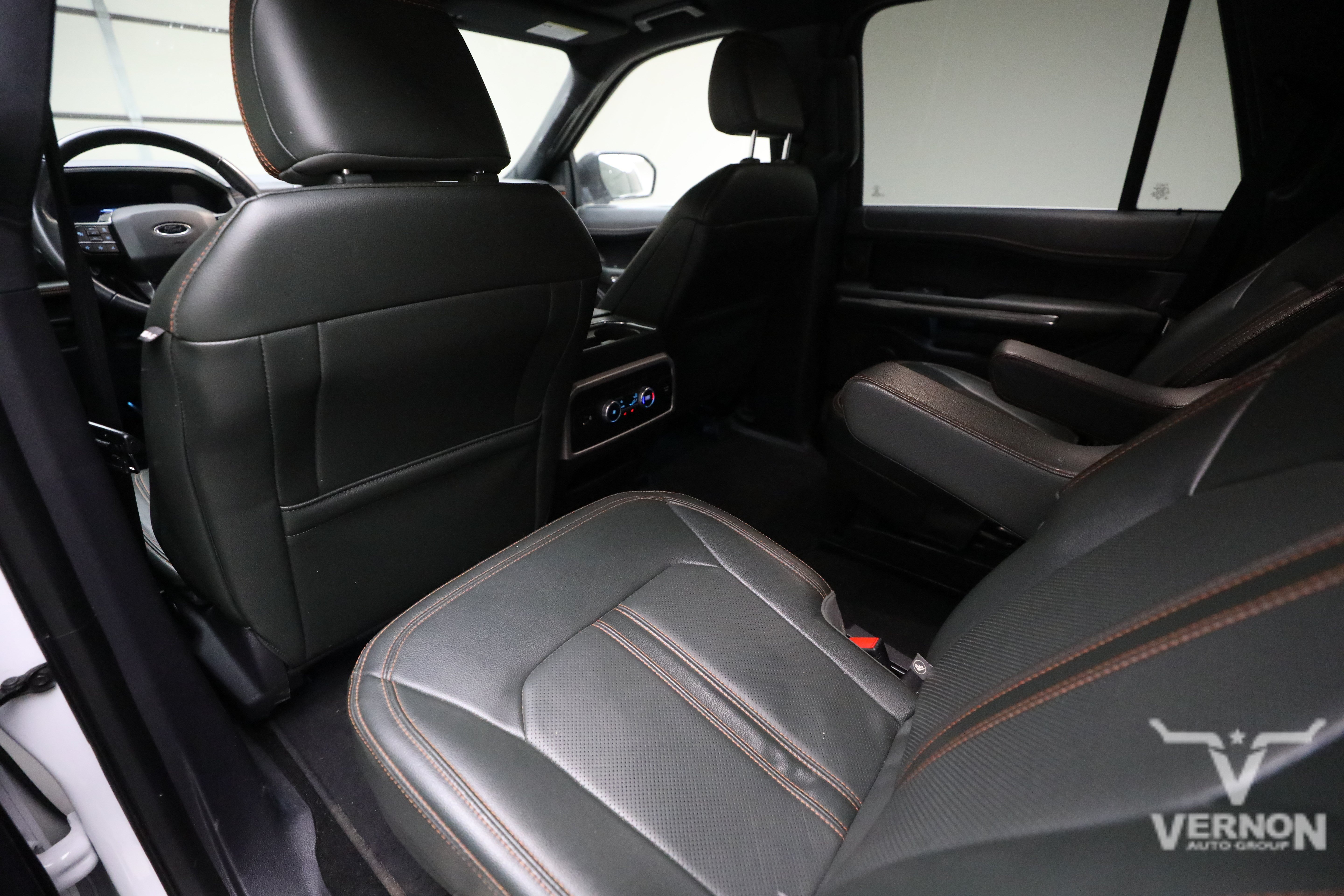 Used 2022 Oxford White Ford Y image 9