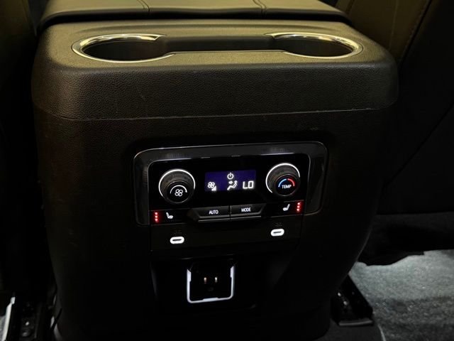Used 2023 Black Chevrolet High Country image 26
