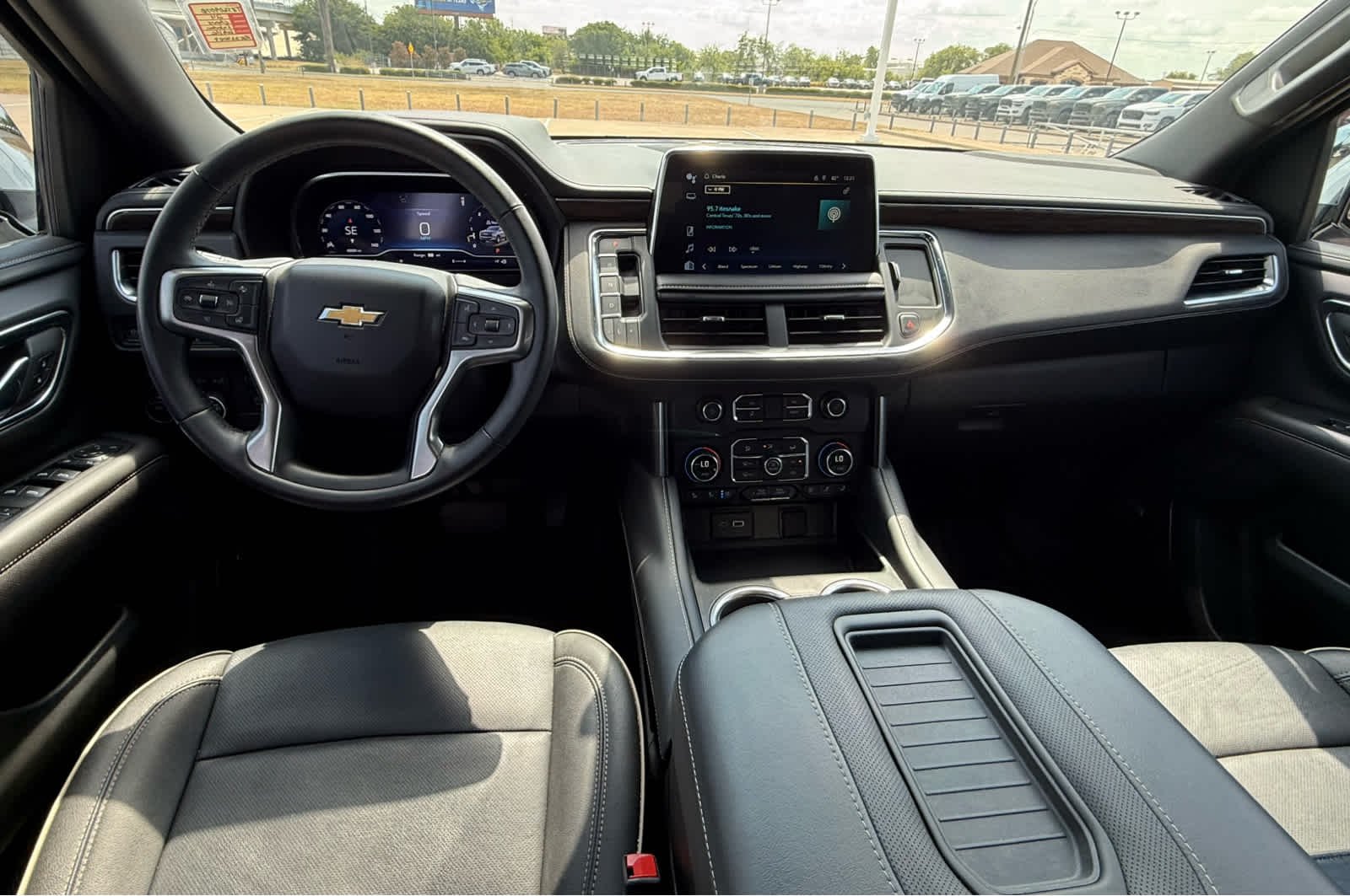 Used 2024 Summit White Chevrolet Premier image 14