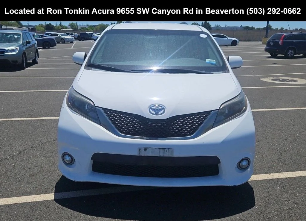 Used 2015 Super White Toyota SE image 7