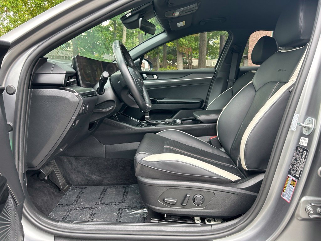 Used 2025 Gray Kia GT-Line image 16