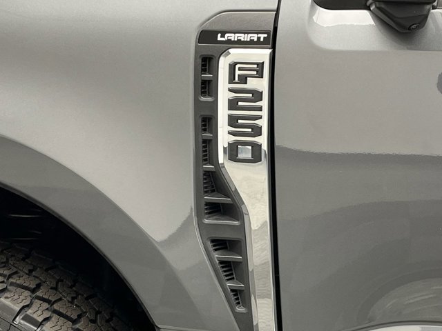 Used 2023 Carbonized Gray Metallic Ford LARIAT image 40