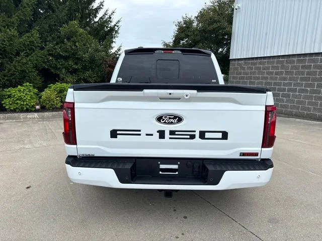 New 2026 Oxford White Ford T-Sport XLT image 6