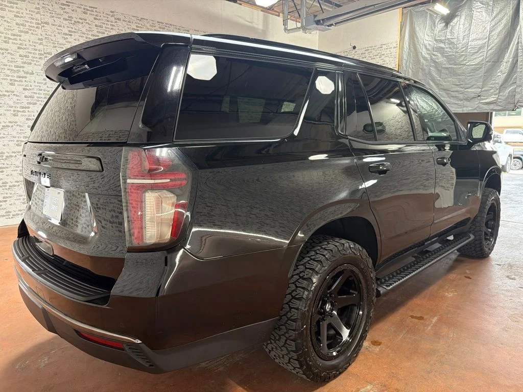 Used 2021 Black Chevrolet Z71 image 7