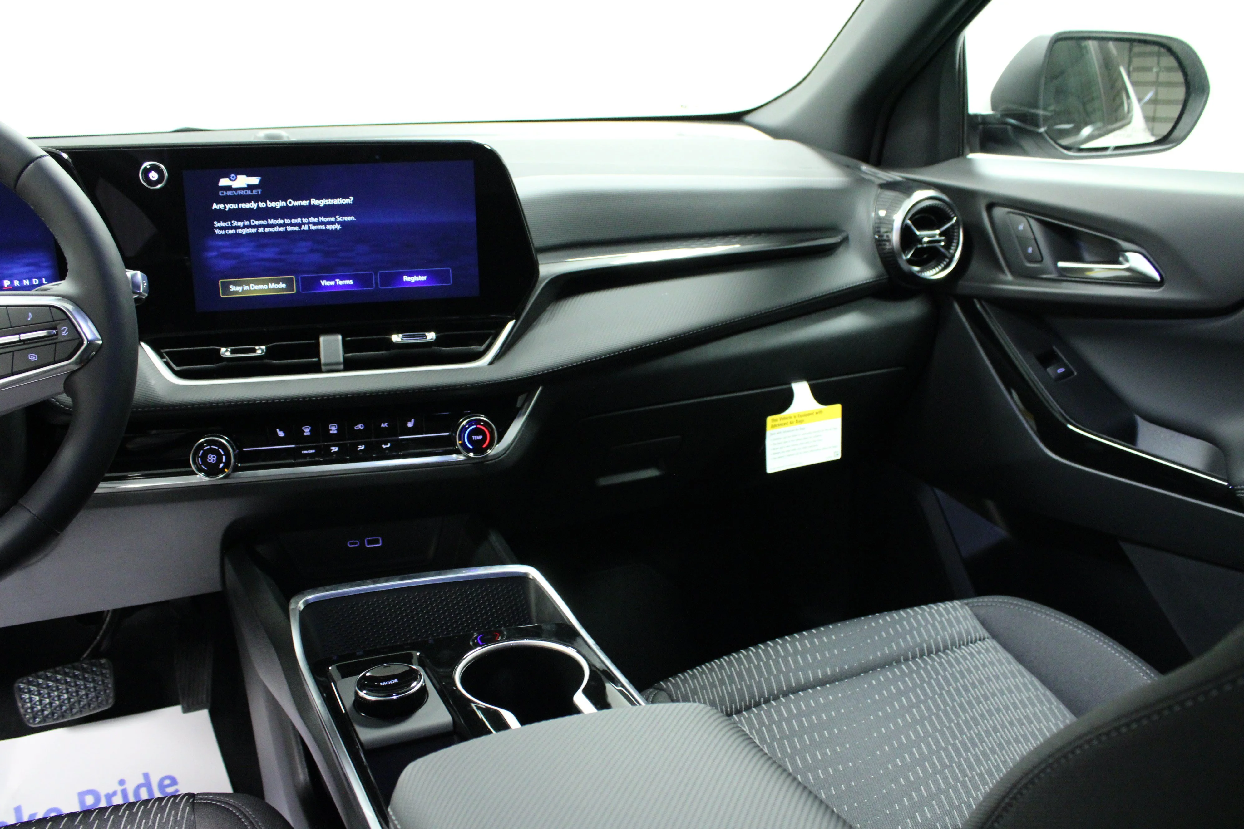 2027 Chevrolet Equinox LT - Photo 19
