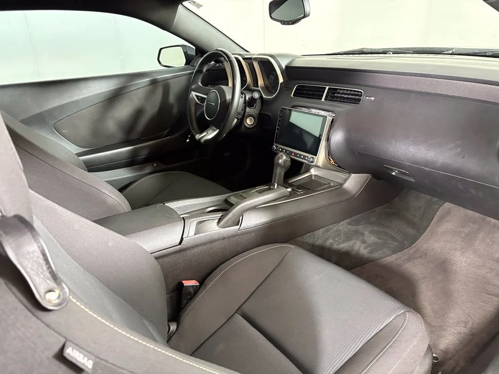 Used 2011 Gray Chevrolet SS image 15