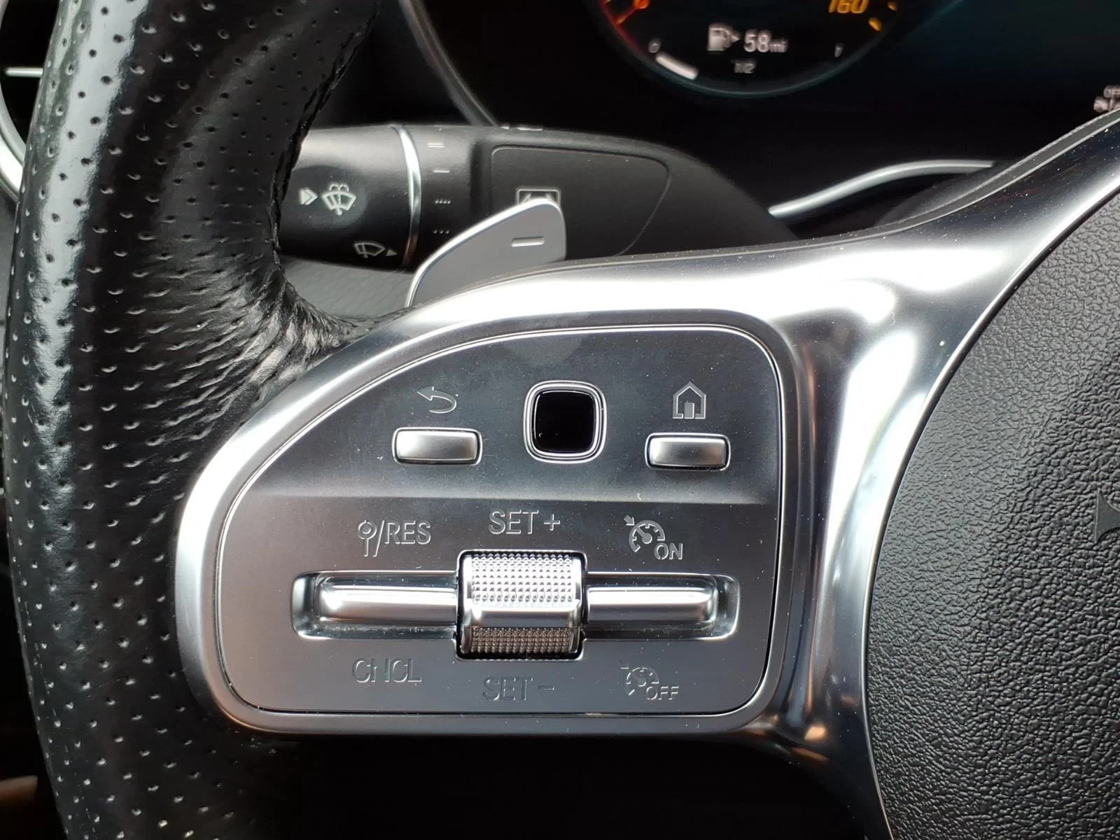 Used 2023 Black Mercedes-Benz GLC 300 image 15