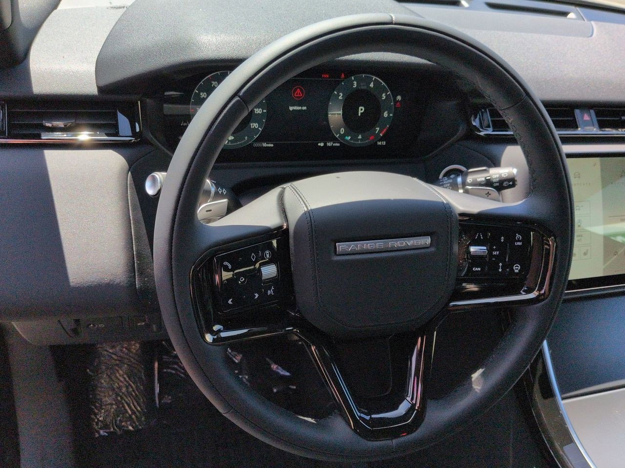 New 2026 Santorini Black Metallic Land Rover S image 10