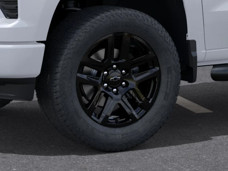 New 2026 Summit White Chevrolet Custom image 9