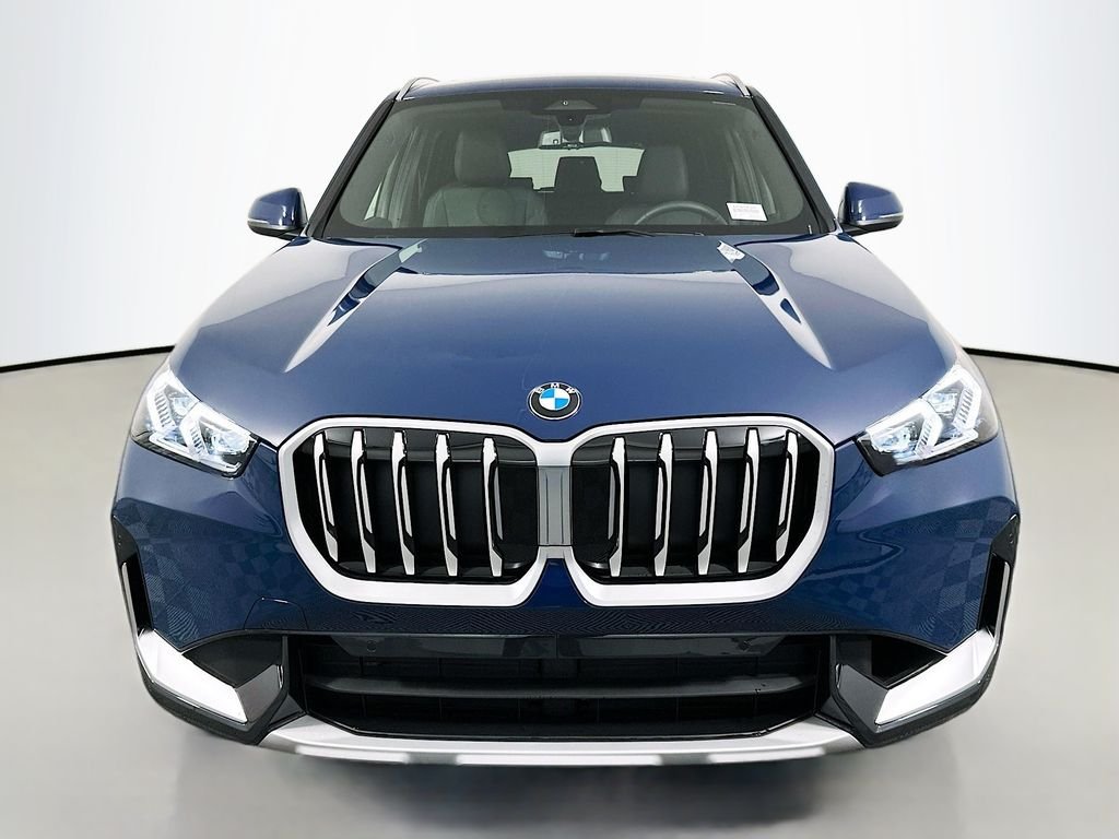 New 2026 Night Dusk Blue Metallic BMW xDrive28i image 2