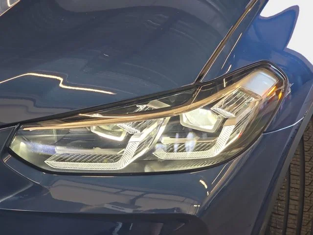 Used 2022 Blue BMW xDrive30i image 33