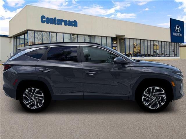 New 2026 Ecotronic Gray Hyundai SEL Plus AWD image 8