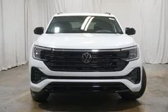 New 2026 White Volkswagen 2.0T SEL R-Line Black image 5