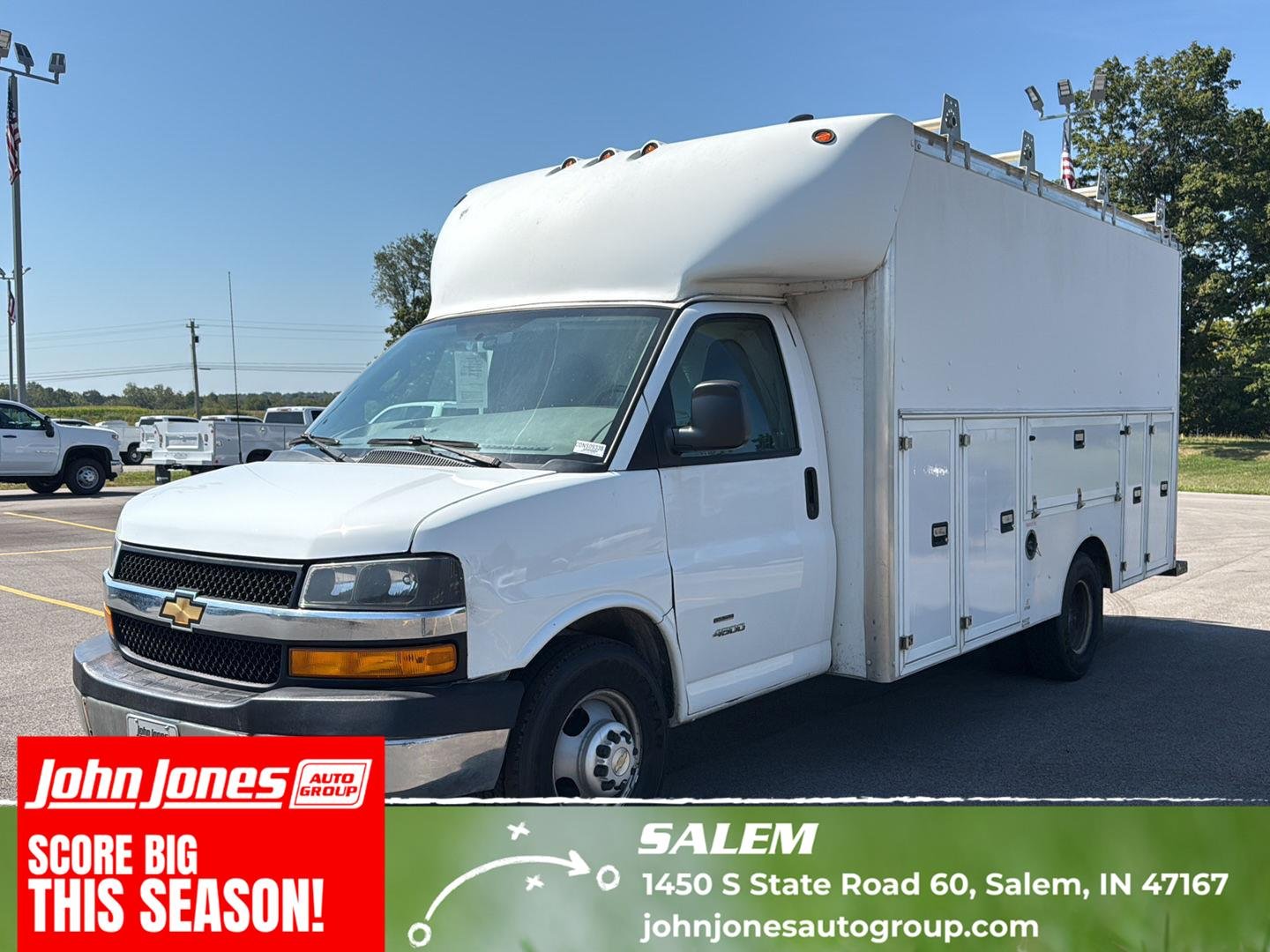 2018 Chevrolet Express Cutaway Base