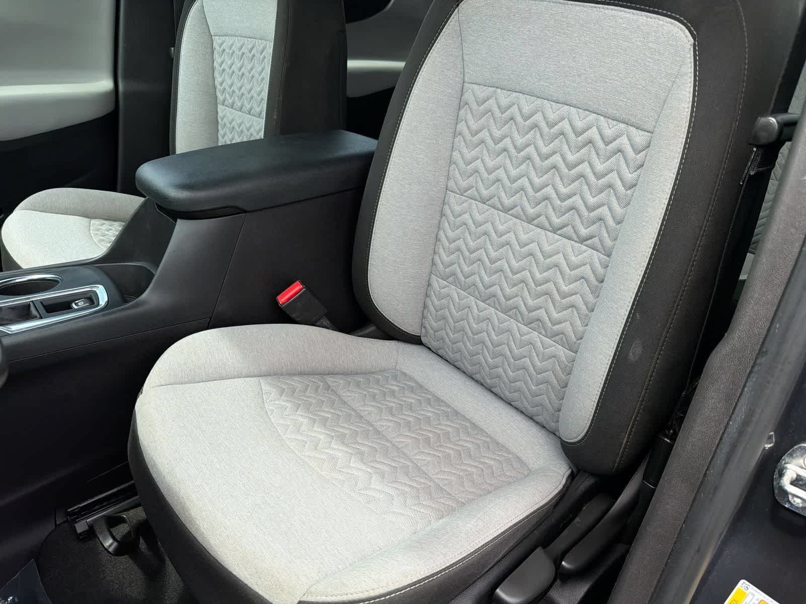 Used 2022 Iron Gray Metallic Chevrolet LS image 17