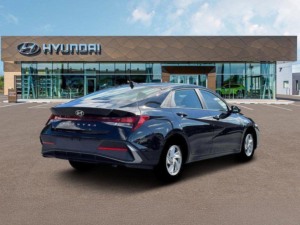 New 2026 Black Hyundai SE image 7