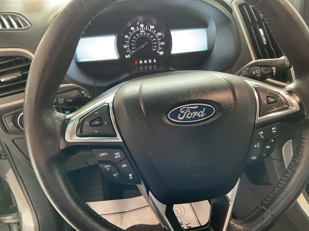Used 2022 Gray Metallic Ford SEL image 10