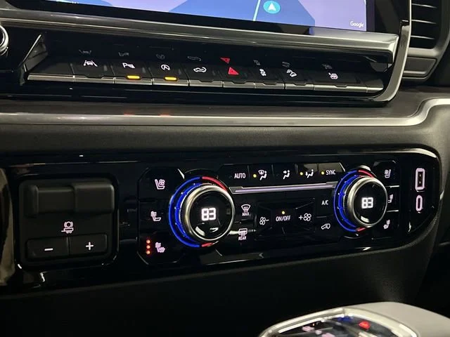 2026 GMC Sierra 1500 SLT - Photo 18