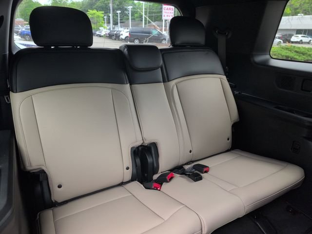New 2027 Glacial White Pearl Kia EX image 26