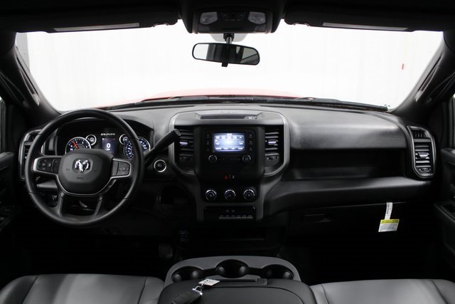 2024 Ram 3500 Tradesman photo 2