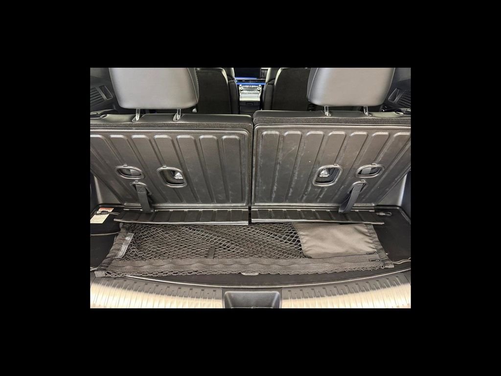 Used 2025 Gray Hyundai Calligraphy image 20
