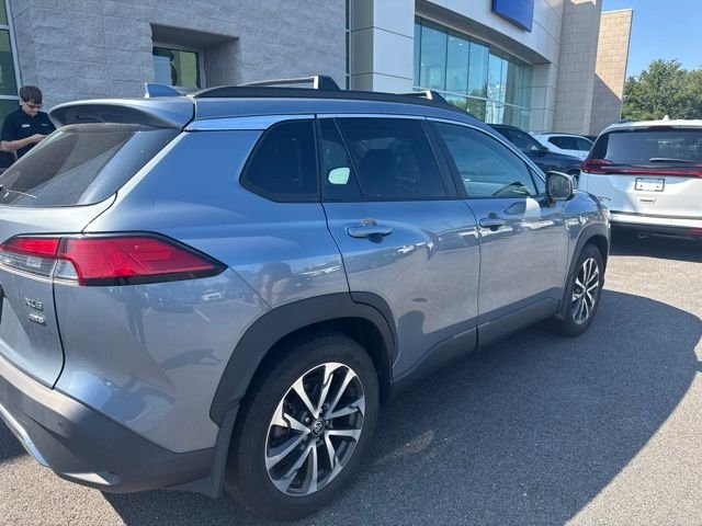 Used 2022 Gray Toyota XLE image 3
