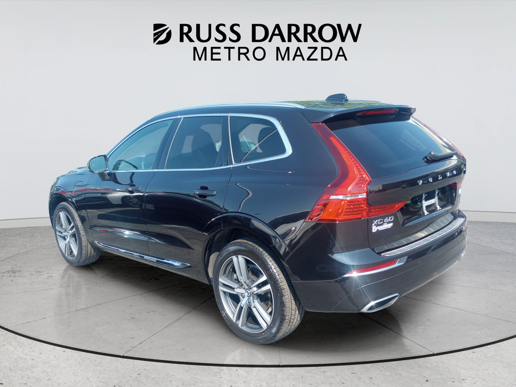 Used 2021 Black Volvo T8 Inscription Expression image 3