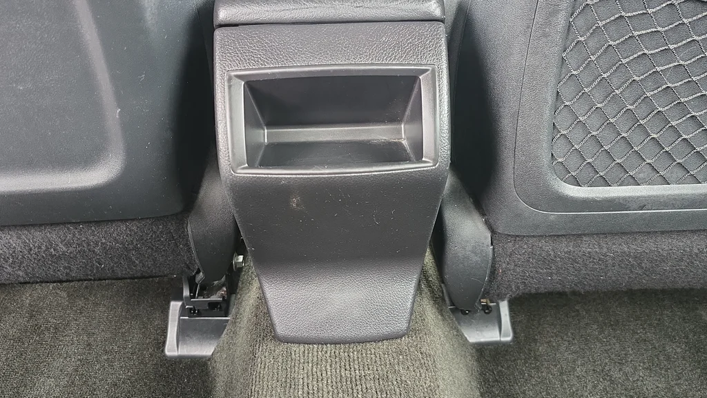 Used 2012  Subaru 2.5i image 25