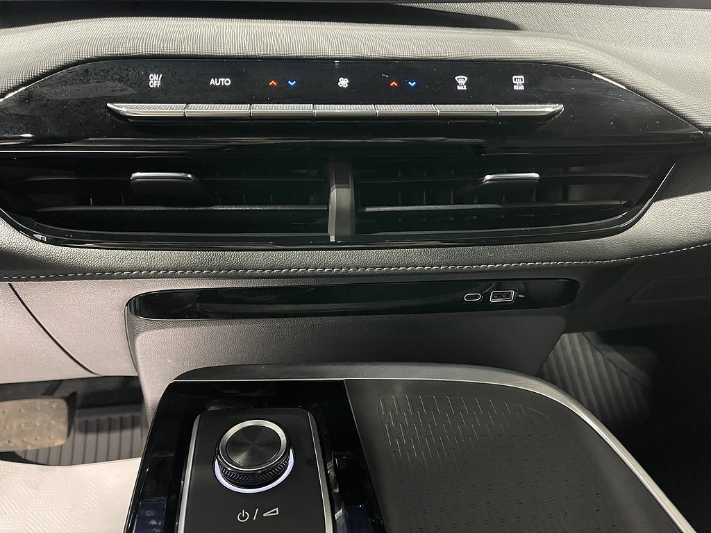 2026 Buick Enclave Preferred - Photo 28