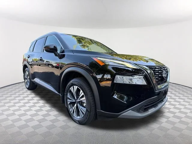 Used 2022 Black Nissan SV FWD image 3