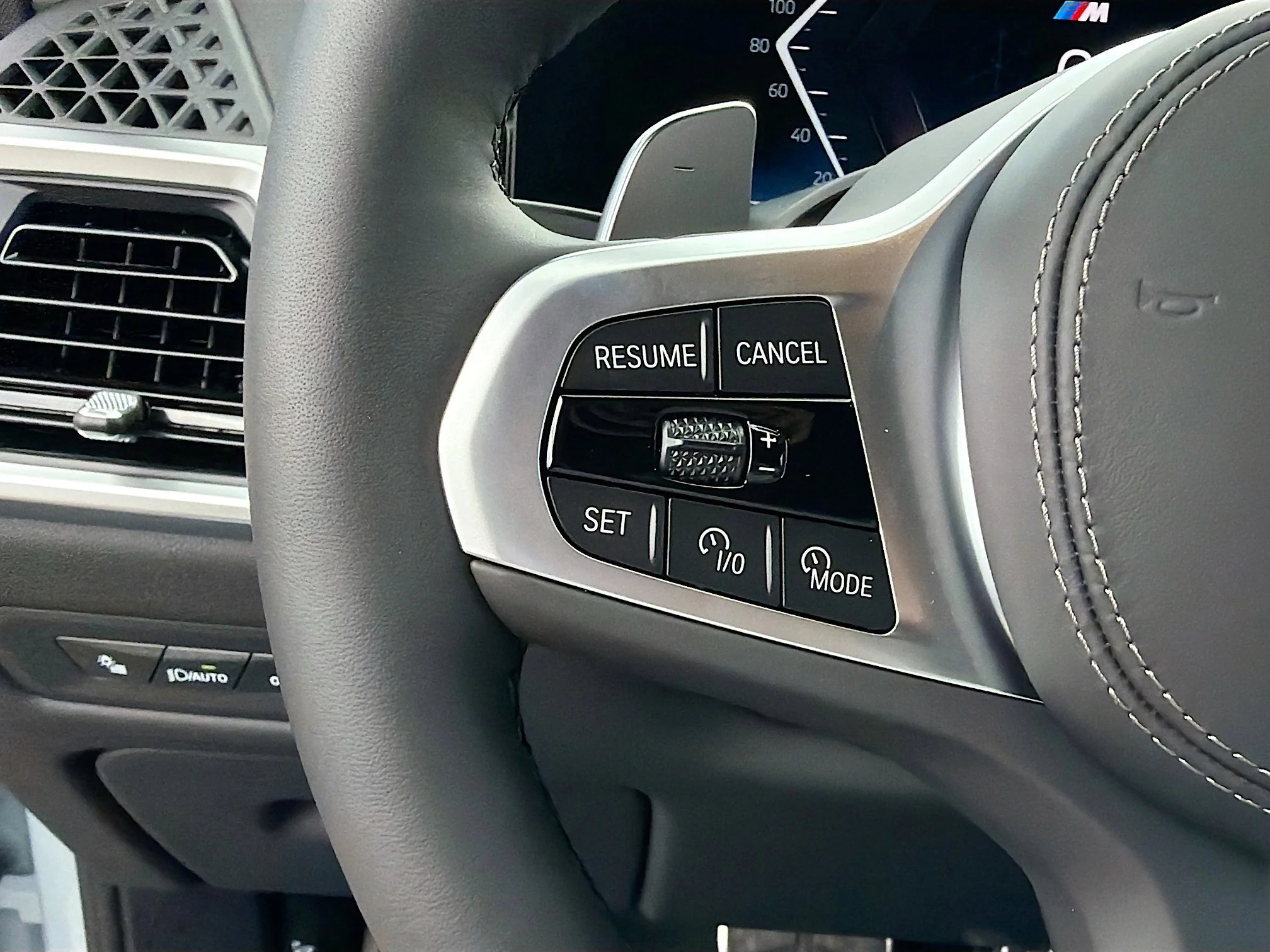 New 2026 Brooklyn Grey Metallic BMW sDrive40i image 36