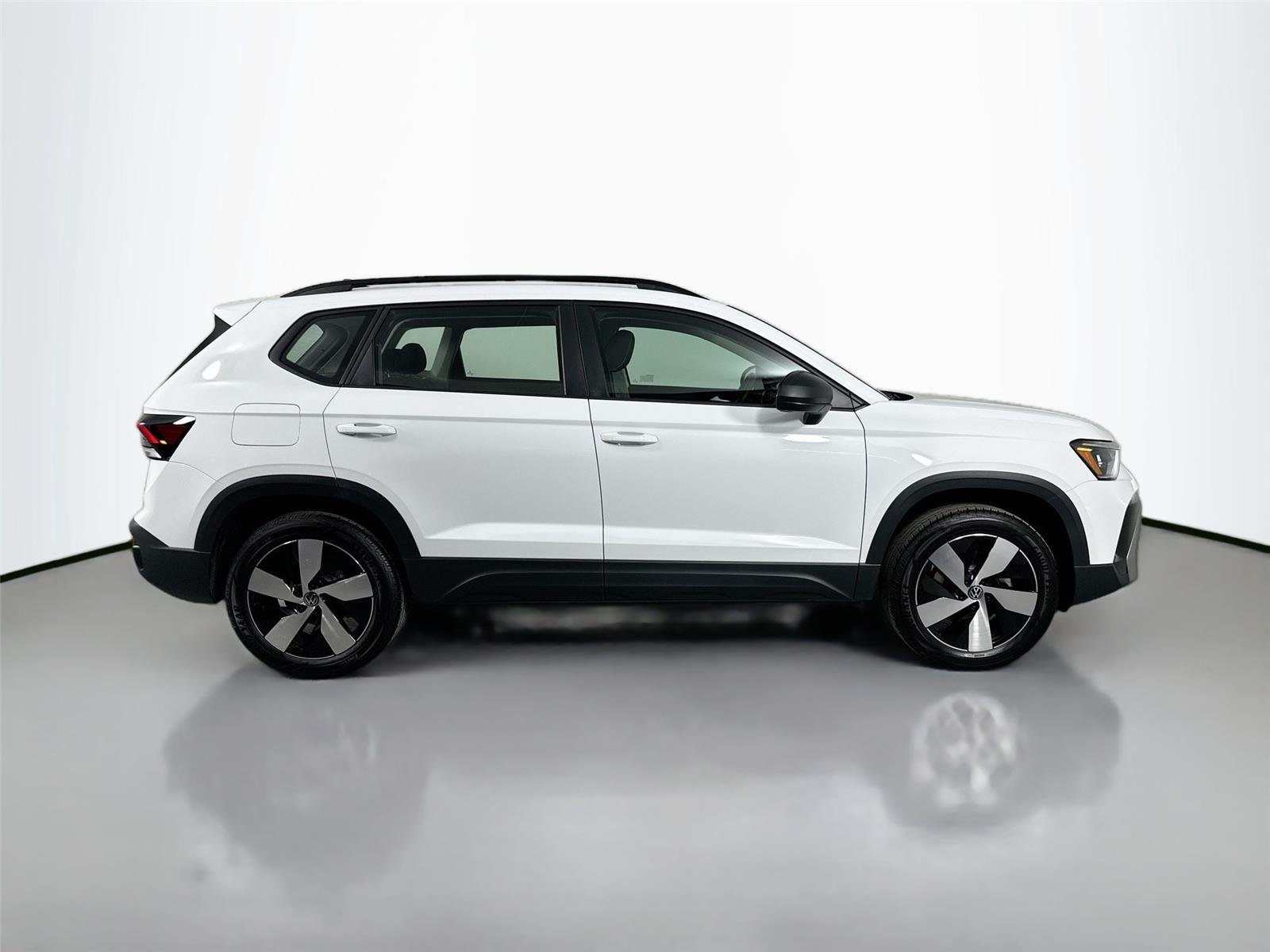 New 2026 Pure White Volkswagen S image 4