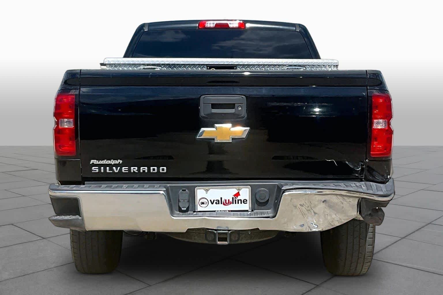 Used 2015 Black Chevrolet LS image 4
