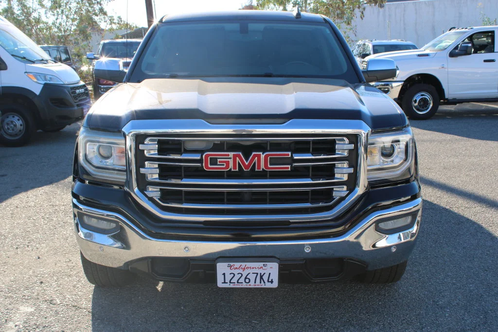 Used 2017 Black GMC SLT image 2