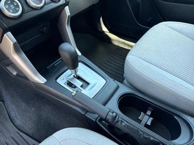 Used 2018 Crystal White Pearl Subaru 2.5i image 24