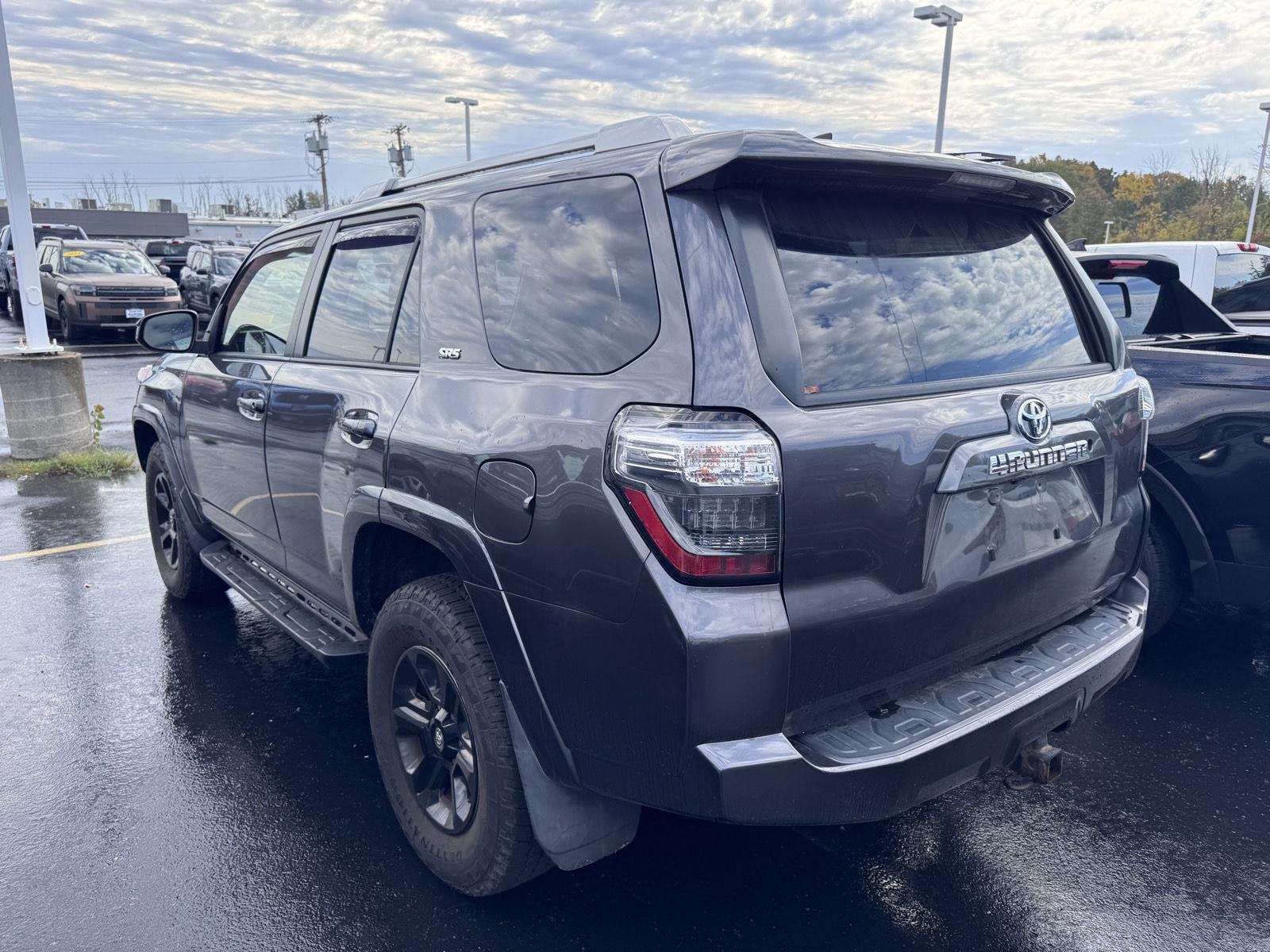 Used 2018 Magnetic Gray Metallic Toyota SR5 image 6