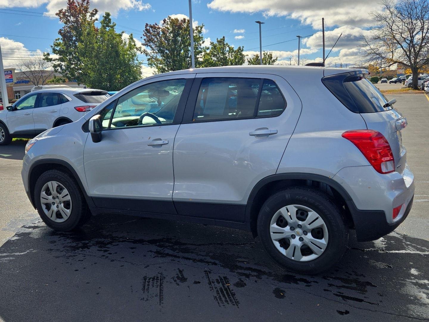Used 2017 Silver Ice Metallic Chevrolet LS image 4
