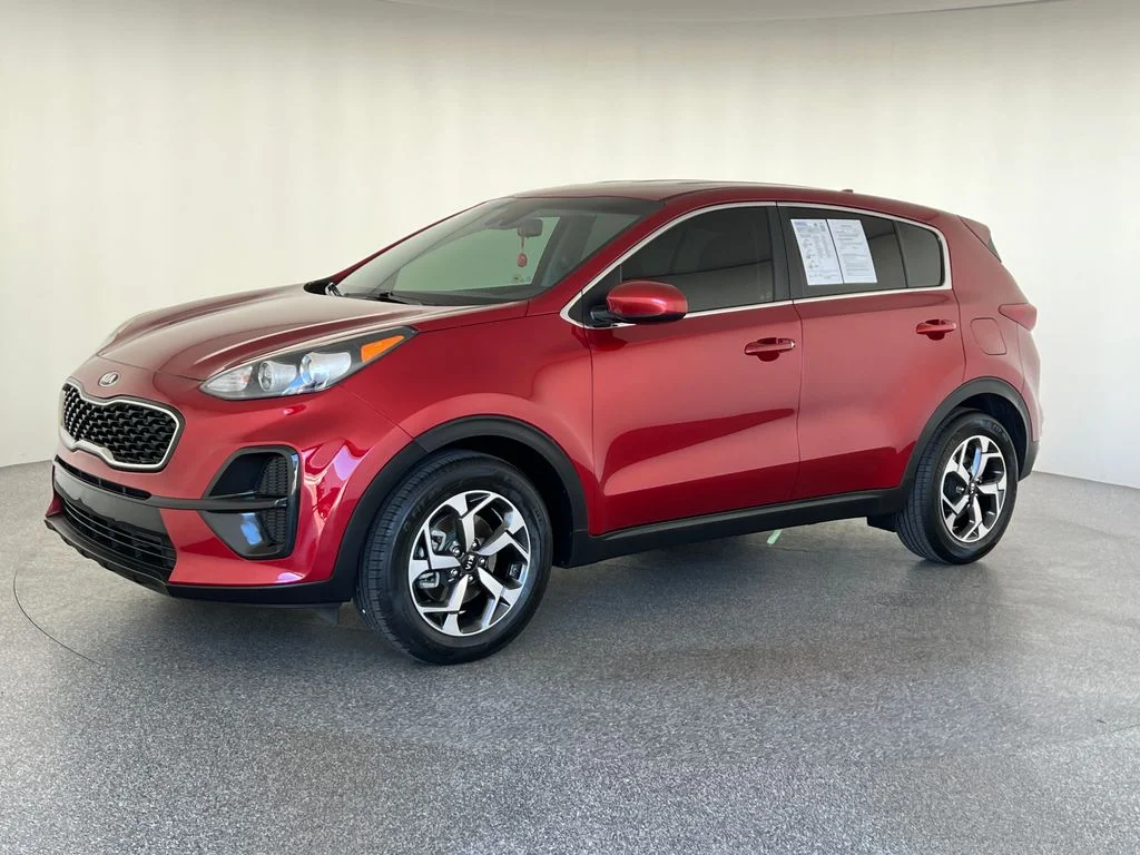 Used 2020 Red Kia LX image 9