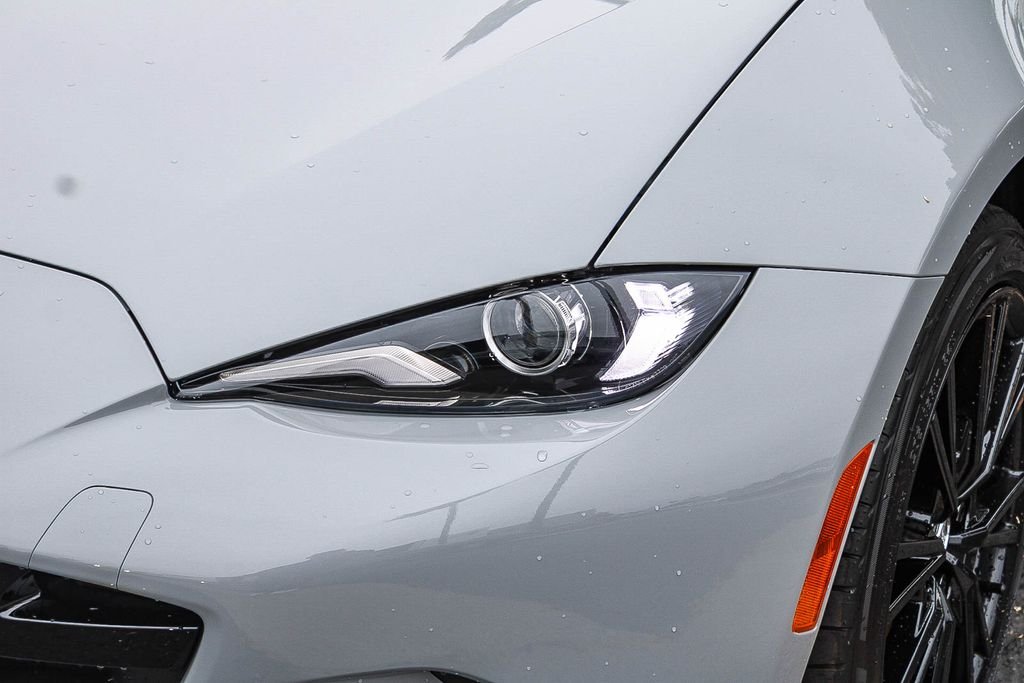 New 2026 Aero Gray Metallic Mazda Club image 8