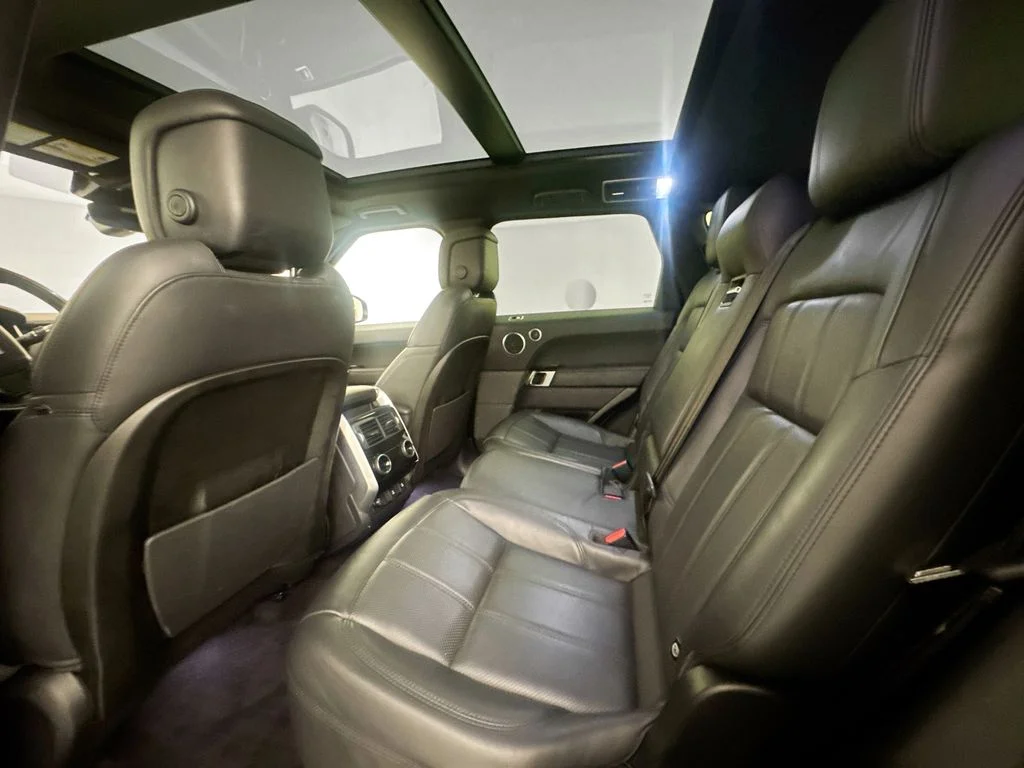 Used 2021 Red Land Rover HSE Silver Edition image 24