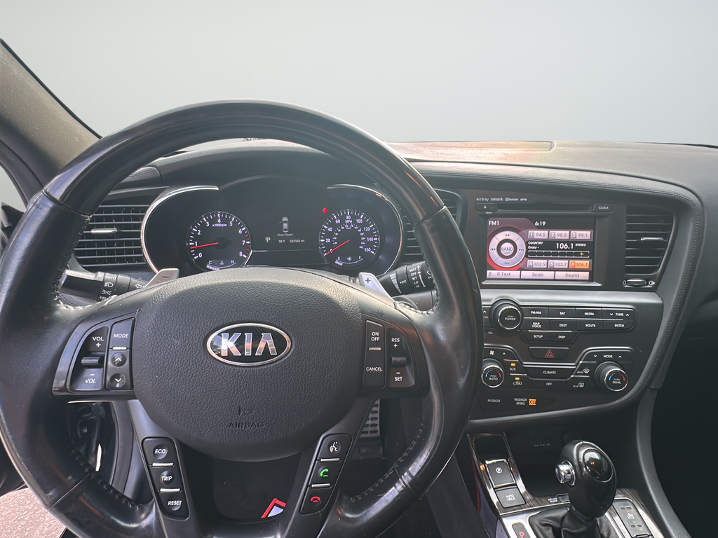 Used 2013 Black Kia SX image 19